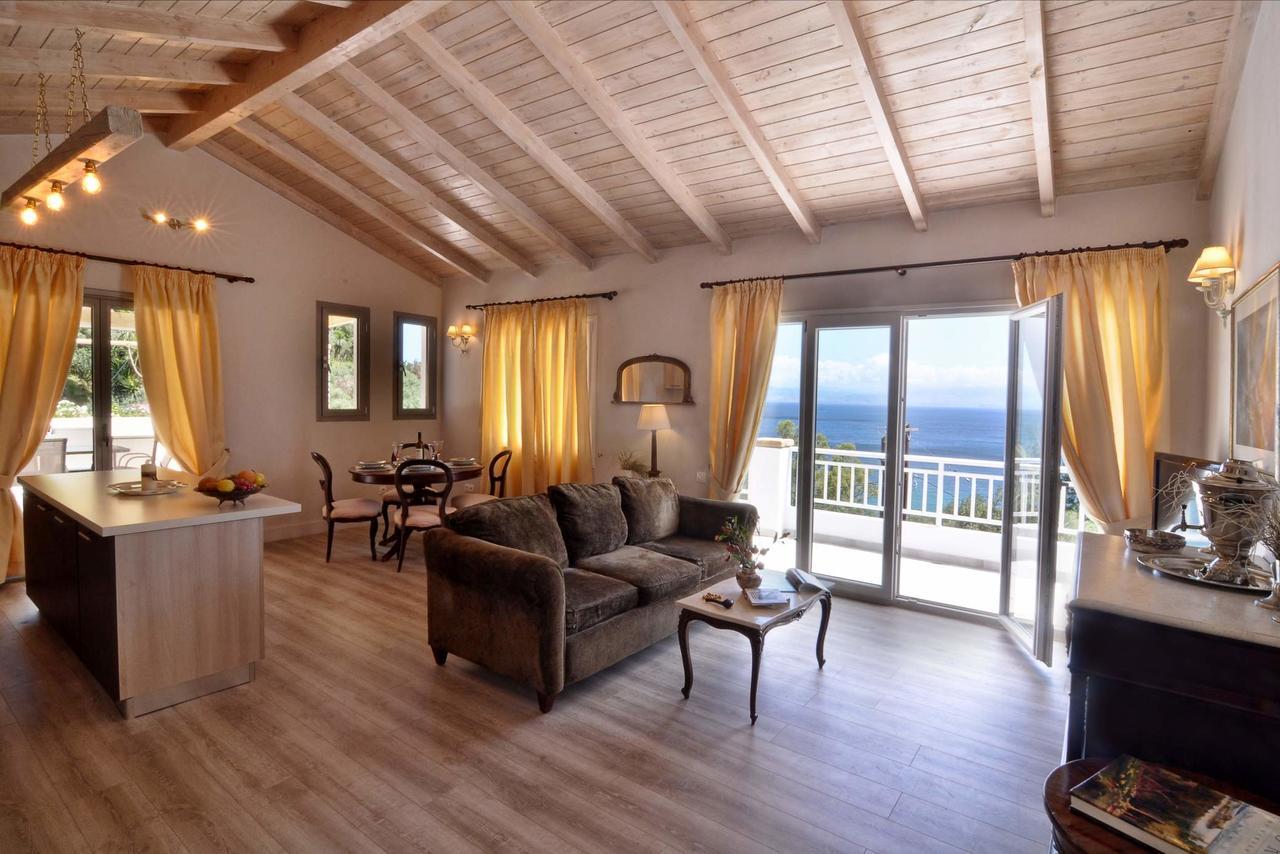 Veroniki Penthouse Deluxe Apartment Agios Ioannis Peristerion 외부 사진
