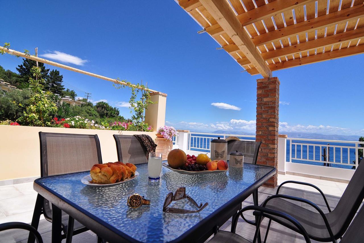 Veroniki Penthouse Deluxe Apartment Agios Ioannis Peristerion 외부 사진