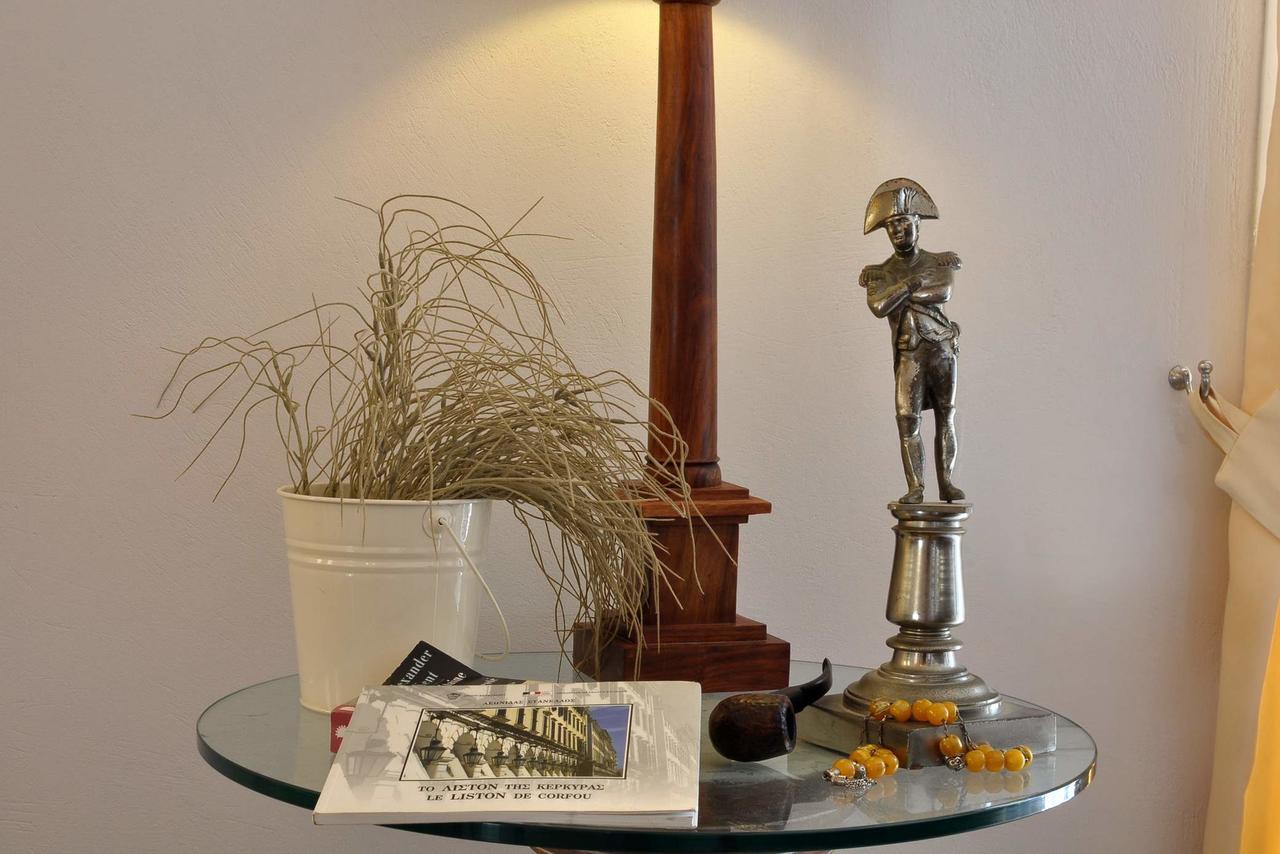 Veroniki Penthouse Deluxe Apartment Agios Ioannis Peristerion 외부 사진