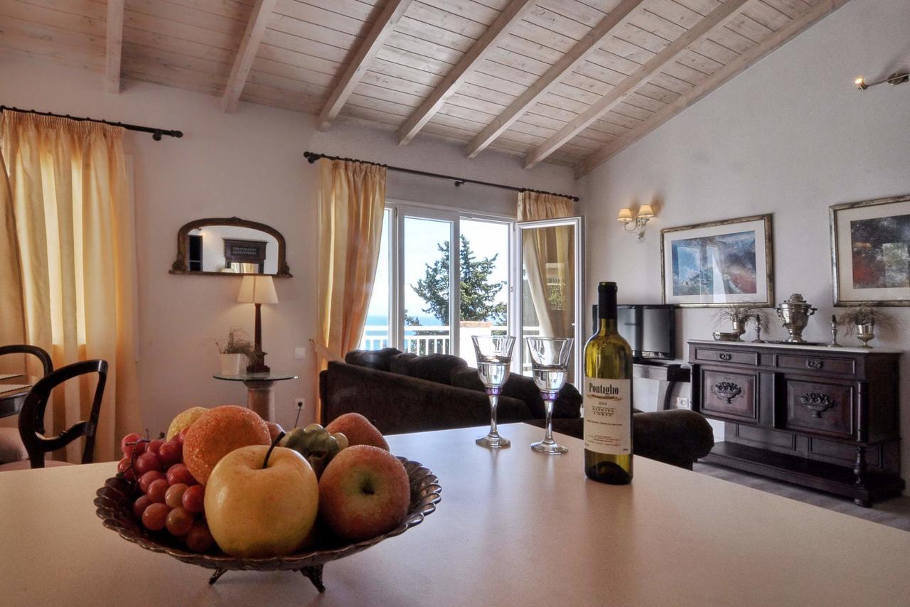 Veroniki Penthouse Deluxe Apartment Agios Ioannis Peristerion 외부 사진